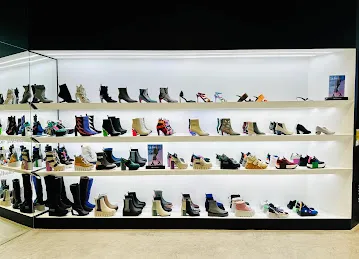 United Nude