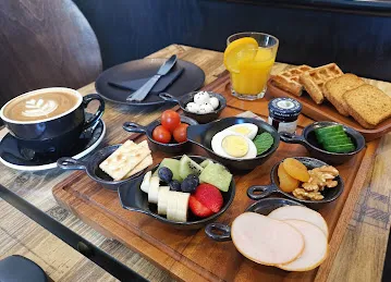 UNO Espresso Cafe