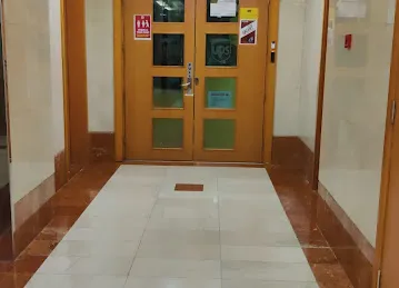 UPS