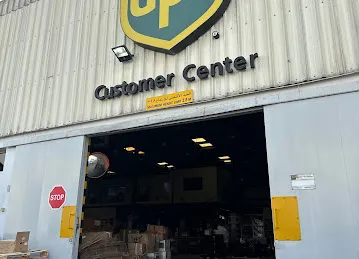 UPS Customer Center Al Qouz