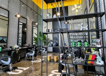 Uptown Barbershop - SHJ