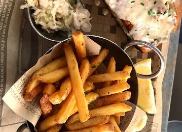 URBAN Lobster Rolls and Fish & Chips