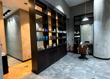 Urban Male Lounge - Marina Mall, Dubai