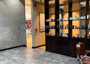 Urban Male Lounge - Marina Mall, Dubai