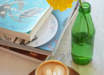 Vanilla Sukkar Cafe