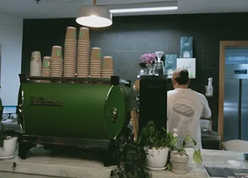 Vanilla Sukkar Cafe