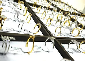 Vaya Jewellers (L.L.C)