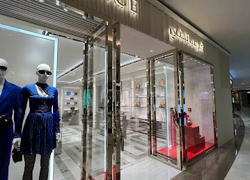 VERSACE