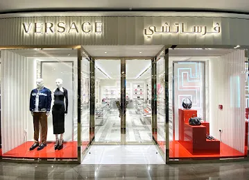 VERSACE