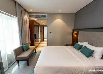 Versailles by Raviz Hotel 4 star