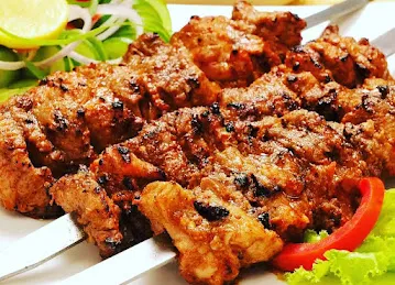 Via Lucknow Restaurant