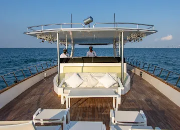 Vida Loka Yacht & Boat Rental Dubai