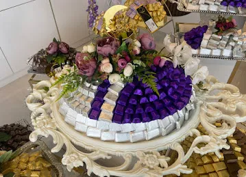 Vilancci Chocolates & Flowers