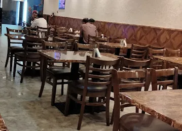 Village Hub Restaurant