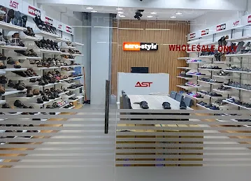 Viny shop Dubai