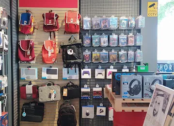 Virgin Megastore La Mer