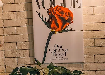 Vogue Flowers | Cafe