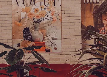 Vogue Flowers | Cafe