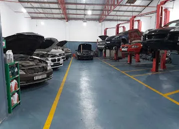 VOLVO REPAIR-SHOP PACIFIC AUTO SERVICES