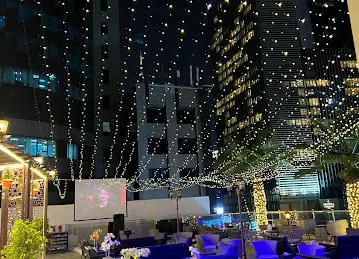 Vooqa Cafe and Lounge
