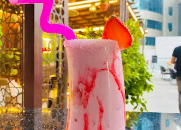 Vooqa Cafe and Lounge