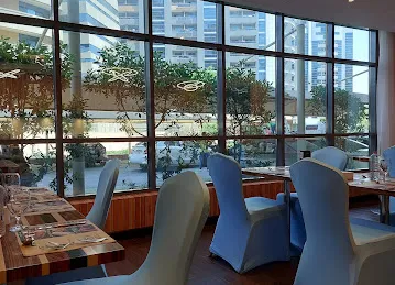 Vue Cafe and restaurant