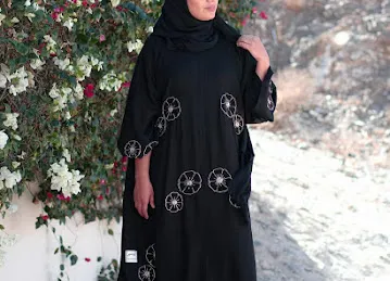 Wahat Al Rehan Abaya | واحة الريحان للعبايا