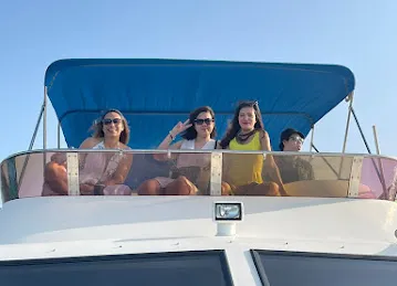 Wahhaj Leisure Yachts & Boats Rental