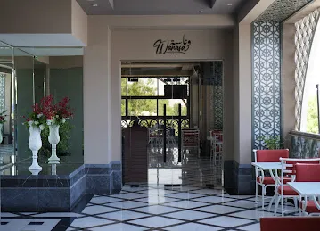 Wanasa Restaurant & Cafe