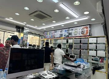 Waqas Dubai Wala
