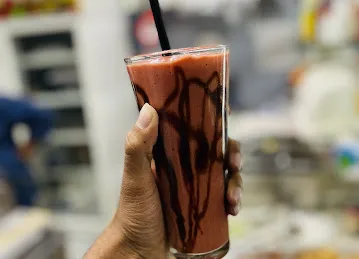 Warmtea Cafeteria