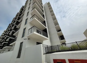 Water’s Edge (Building 1)