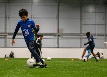 We Make Footballers Dubai: DIP Academy