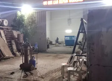 We One Auto Repair workshop