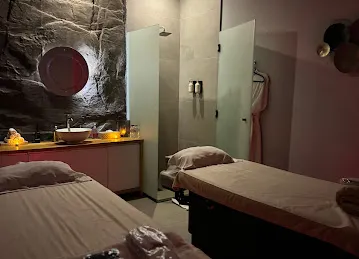 West Bay Spa