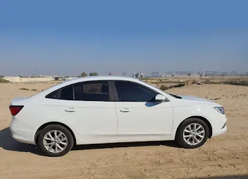 Wheels on lease car rental LLC