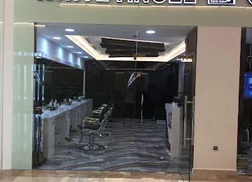 White Angel Gents Salon