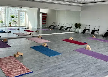 White Lotus Yoga Center