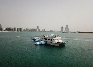 وحيد لتاجير اليخوت