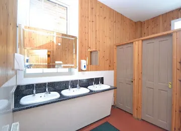 Women Land Saloon