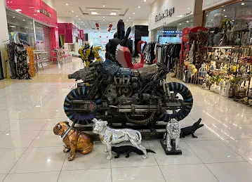 WONDROUS DECORATION DRAGON MART 2