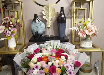 ورد و سكر للزهور و الحلويات و الهدايا ward w sukar florist , gifts and sweets