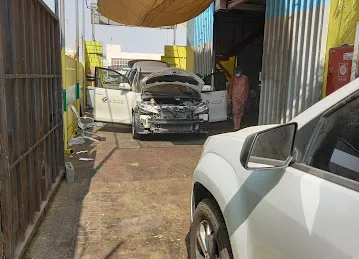 ورشة الباطنة لتصليح السيارات Al Batina Auto Mechanical Workshop