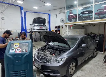 ورشة الدعم التقني لتصليح السيارات الامريكية
