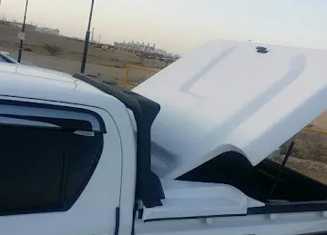 ورشة النجوم الثلاثية لصيانة وتصليح السيارات