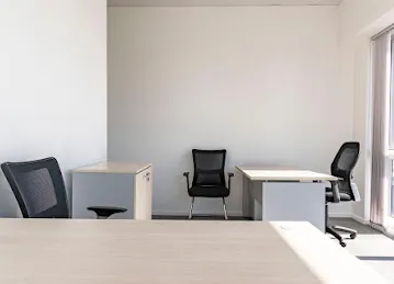Wyak Business Center LLC