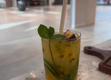 WYT Cafe