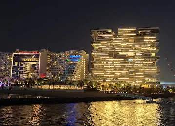 Xclusive Yachts - Dubai Harbour