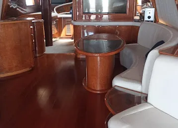 Yacht Hire Dubai - Private Yacht Rental Marina