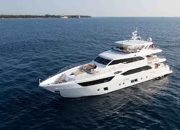 Yacht Rental Dubai - Royal Yachts Dubai